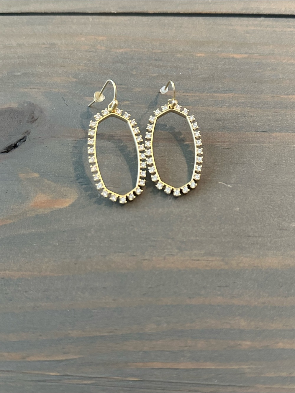 Kendra Scott Elle Gold Oval Crystal Drop Earrings - Picture 2 of 3
